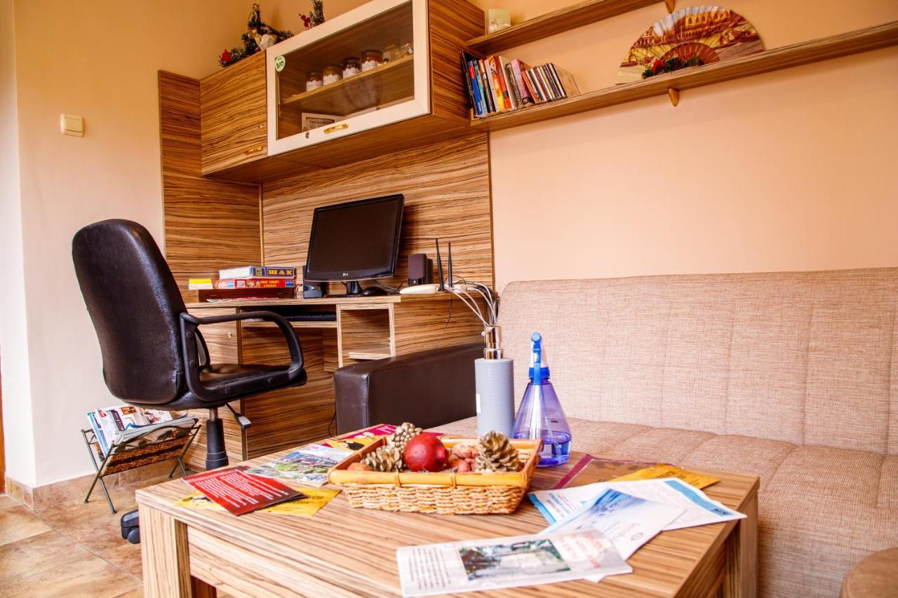 Villa Gamma Pavel Banya Esterno foto